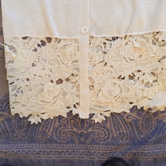 NWOT Monoreno Ivory Lace Trim Long Sweater - Picture 5 of 13